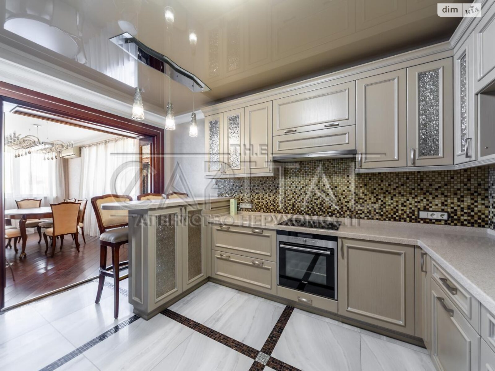 четырехкомнатная квартира в Киеве, район Оболонь, на просп. Владимира Ивасюка 22 в аренду на долгий срок помесячно фото 1