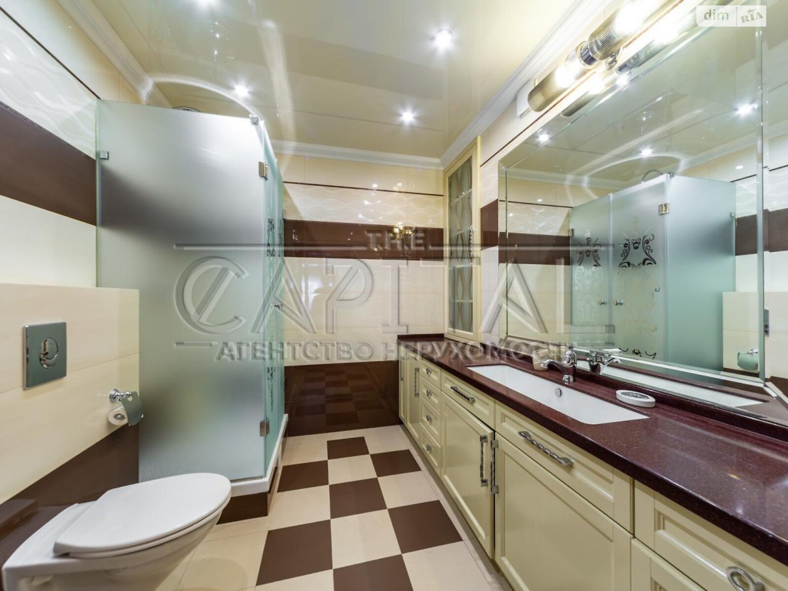 четырехкомнатная квартира в Киеве, район Оболонь, на просп. Владимира Ивасюка 22 в аренду на долгий срок помесячно фото 1