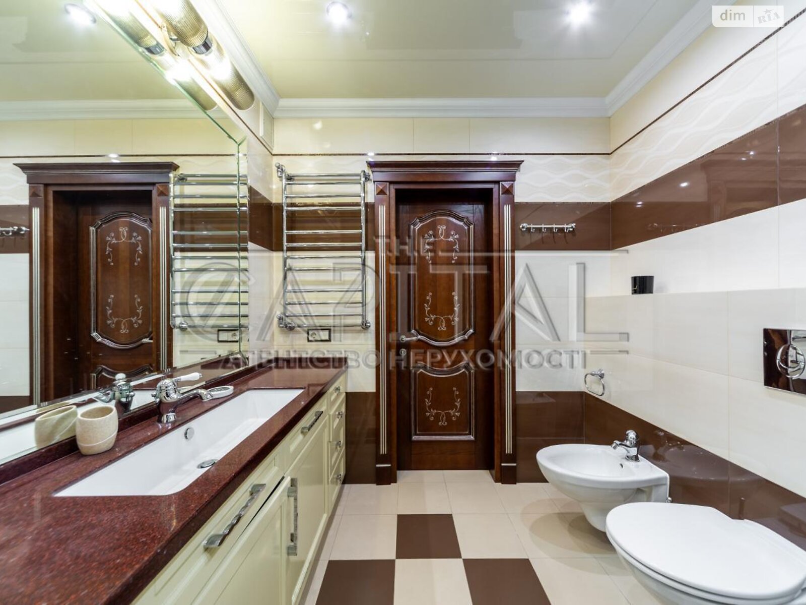 четырехкомнатная квартира в Киеве, район Оболонь, на просп. Владимира Ивасюка 22 в аренду на долгий срок помесячно фото 1