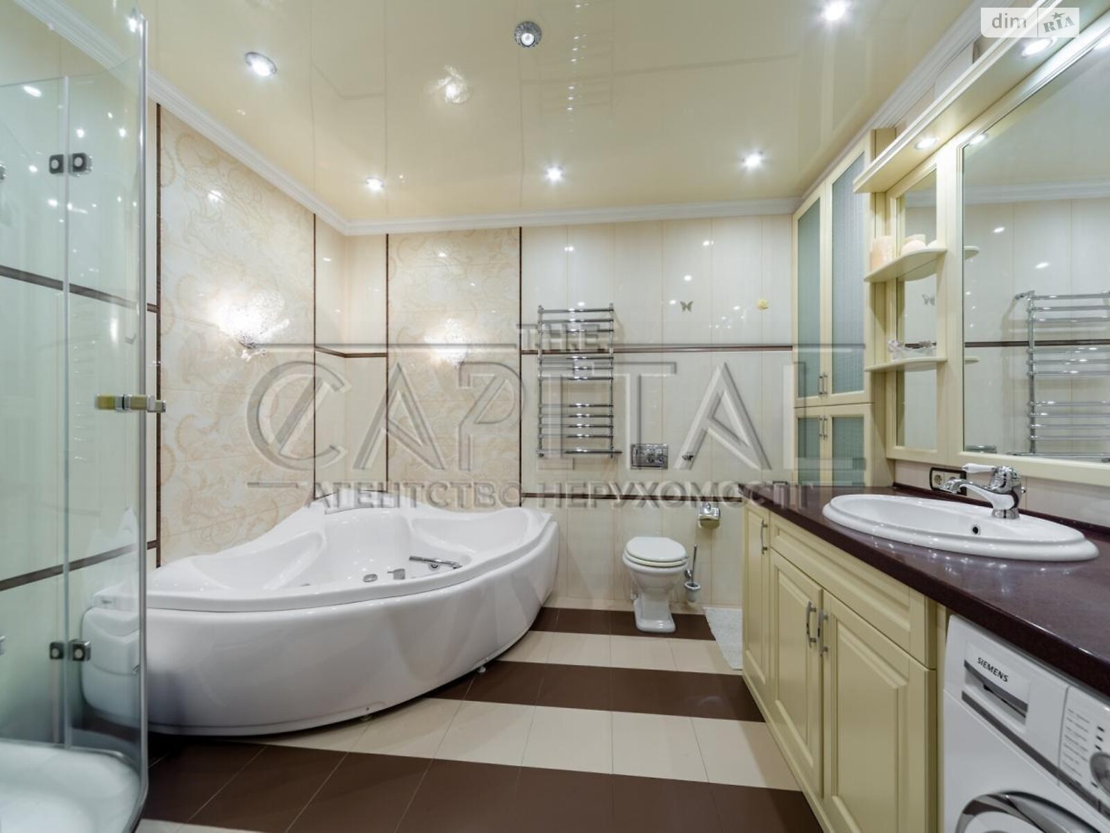 четырехкомнатная квартира в Киеве, район Оболонь, на просп. Владимира Ивасюка 22 в аренду на долгий срок помесячно фото 1