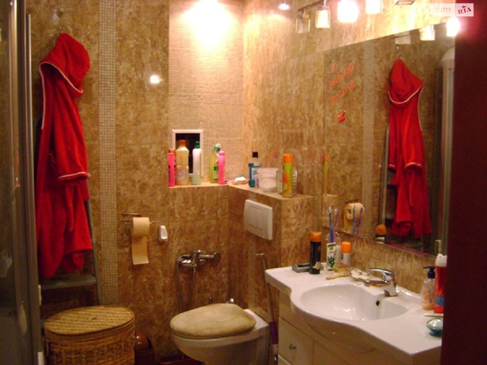 однокомнатная квартира в Киеве, район Оболонь, на просп. Владимира Ивасюка 4 корпус 4 в аренду на долгий срок помесячно фото 1