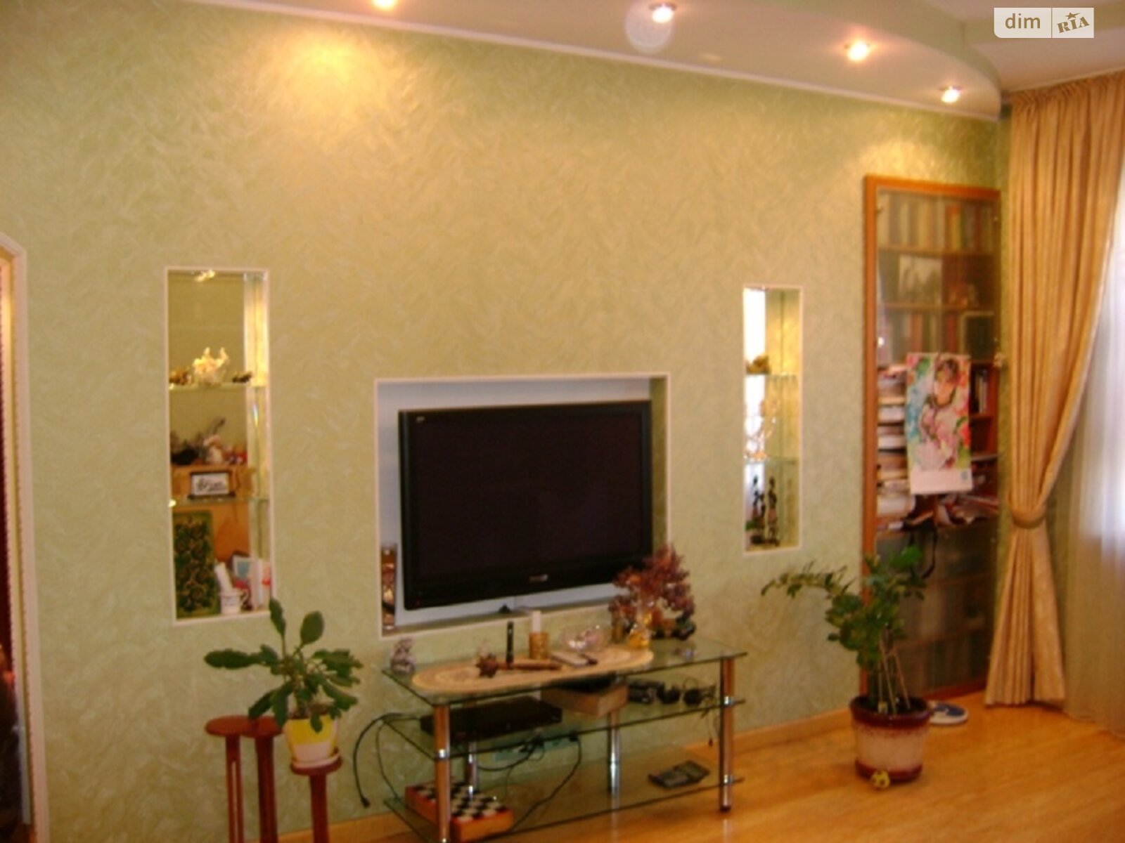 однокомнатная квартира в Киеве, район Оболонь, на просп. Владимира Ивасюка 4 корпус 4 в аренду на долгий срок помесячно фото 1