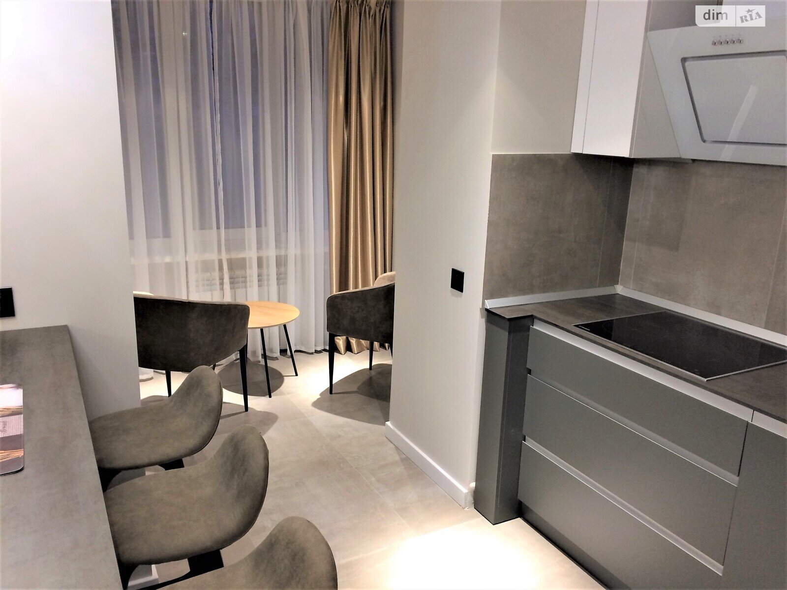 трехкомнатная квартира в Киеве, район Оболонь, на просп. Владимира Ивасюка 20А в аренду на долгий срок помесячно фото 1 трехкомнатная квартира в Киеве, район Оболонь, на просп. Владимира Ивасюка 20А в аренду на долгий срок помесячно фото 1