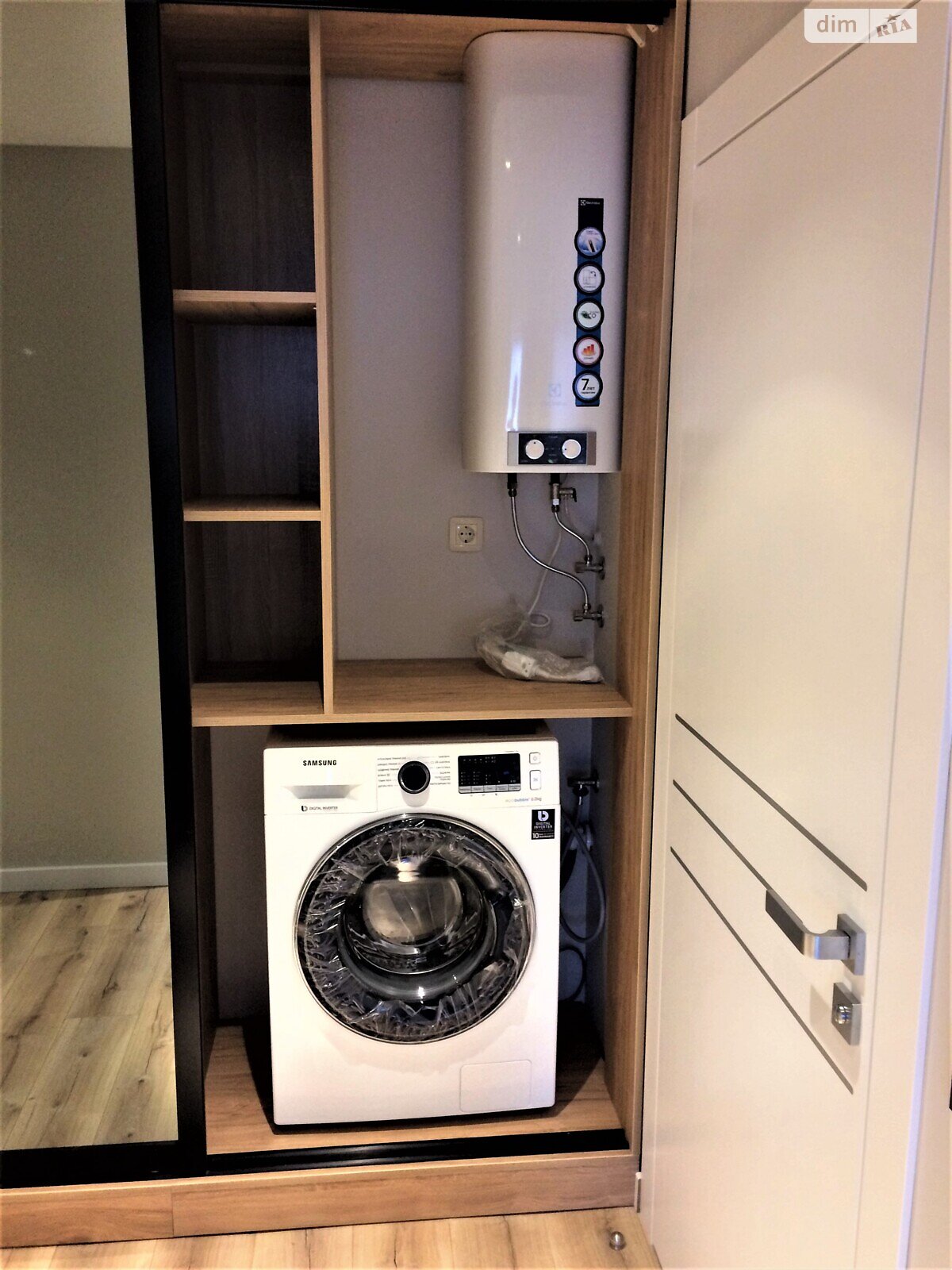 трехкомнатная квартира в Киеве, район Оболонь, на просп. Владимира Ивасюка 20А в аренду на долгий срок помесячно фото 1 трехкомнатная квартира в Киеве, район Оболонь, на просп. Владимира Ивасюка 20А в аренду на долгий срок помесячно фото 1