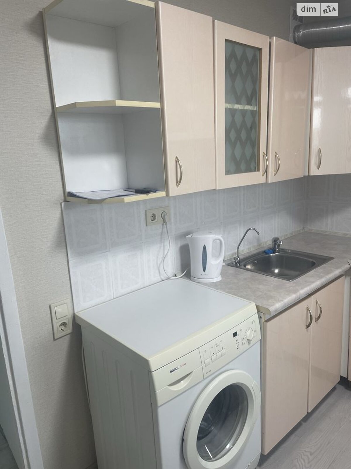 трикімнатна квартира в Києві, район Оболонь, на вул. Зої Гайдай 6А в довготривалу оренду помісячно фото 1 трикімнатна квартира в Києві, район Оболонь, на вул. Зої Гайдай 6А в довготривалу оренду помісячно фото 1