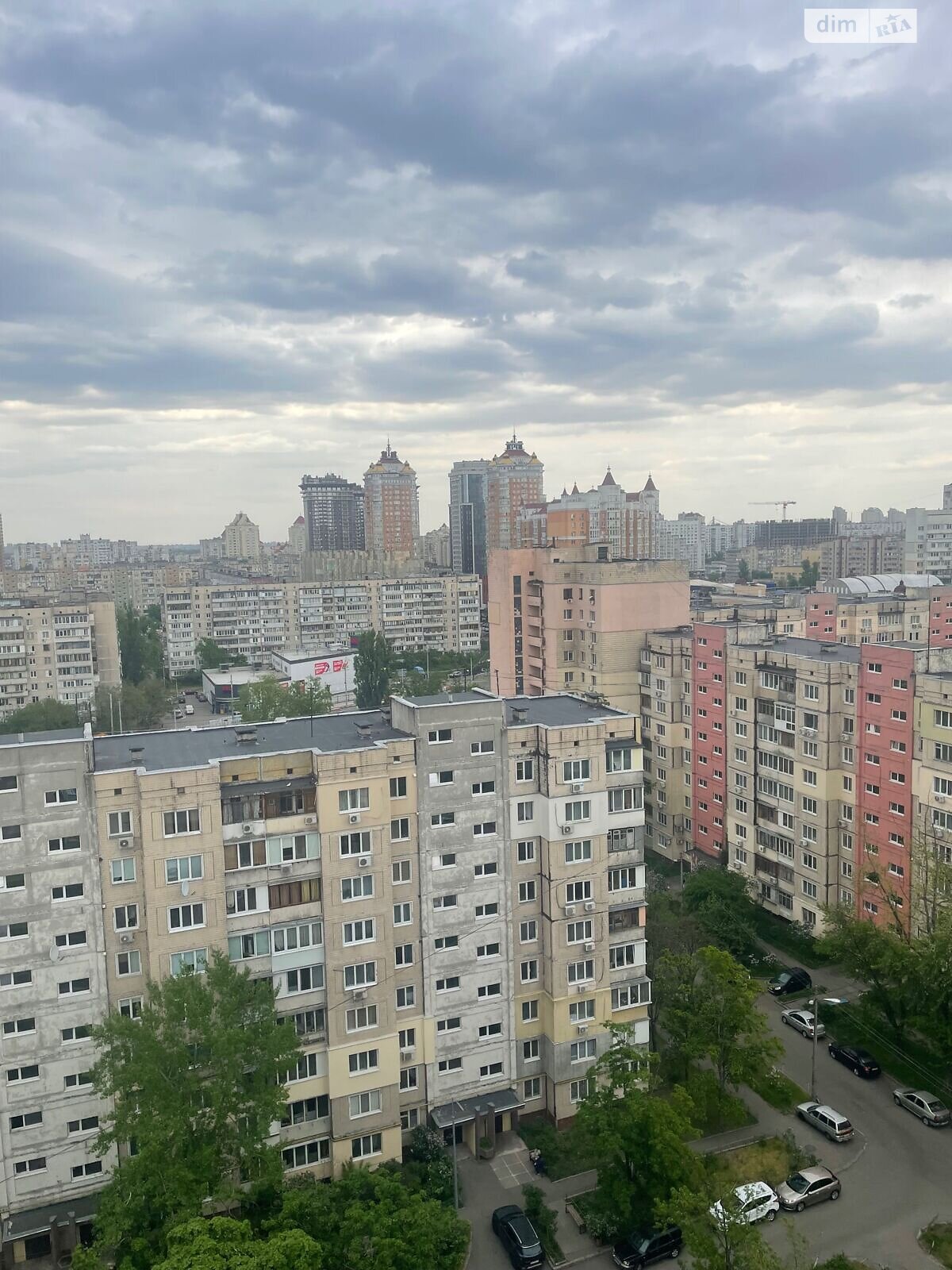 трехкомнатная квартира в Киеве, район Оболонь, на ул. Зои Гайдай 2А в аренду на долгий срок помесячно фото 1 трехкомнатная квартира в Киеве, район Оболонь, на ул. Зои Гайдай 2А в аренду на долгий срок помесячно фото 1