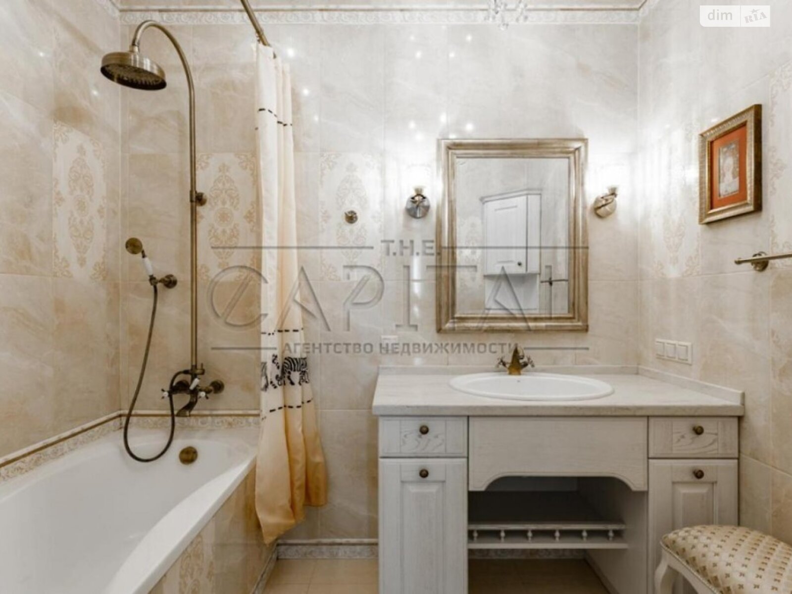 трикімнатна квартира в Києві, район Оболонський, на вул. Героїв полку АЗОВ в довготривалу оренду помісячно фото 1 трикімнатна квартира в Києві, район Оболонський, на вул. Героїв полку АЗОВ в довготривалу оренду помісячно фото 1