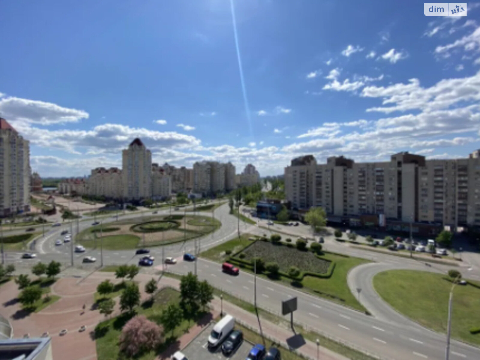 трехкомнатная квартира в Киеве, район Оболонский, на ул. Левка Лукьяненко 29 в аренду на долгий срок помесячно фото 1