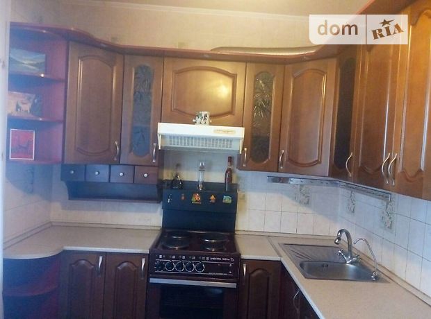 Долгосрочная аренда квартиры, 3 ком., Киев, р‑н. Оболонский, ст.м. Минская, Приречная улица, дом 37 Долгосрочная аренда квартиры, 3 ком., Киев, р‑н. Оболонский, ст.м. Минская, Приречная улица, дом 37