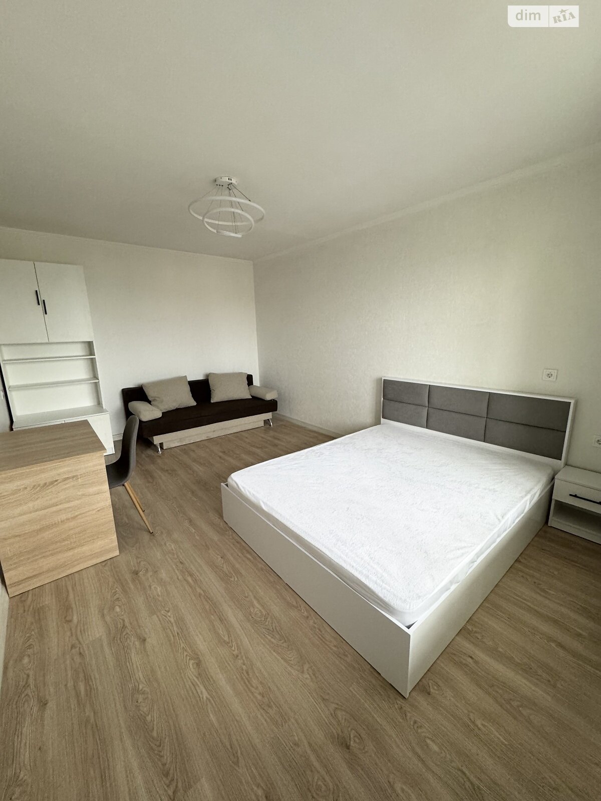 однокімнатна квартира в Києві, на вул. Ореста Васкула 49 в довготривалу оренду помісячно фото 1 однокімнатна квартира в Києві, на вул. Ореста Васкула 49 в довготривалу оренду помісячно фото 1