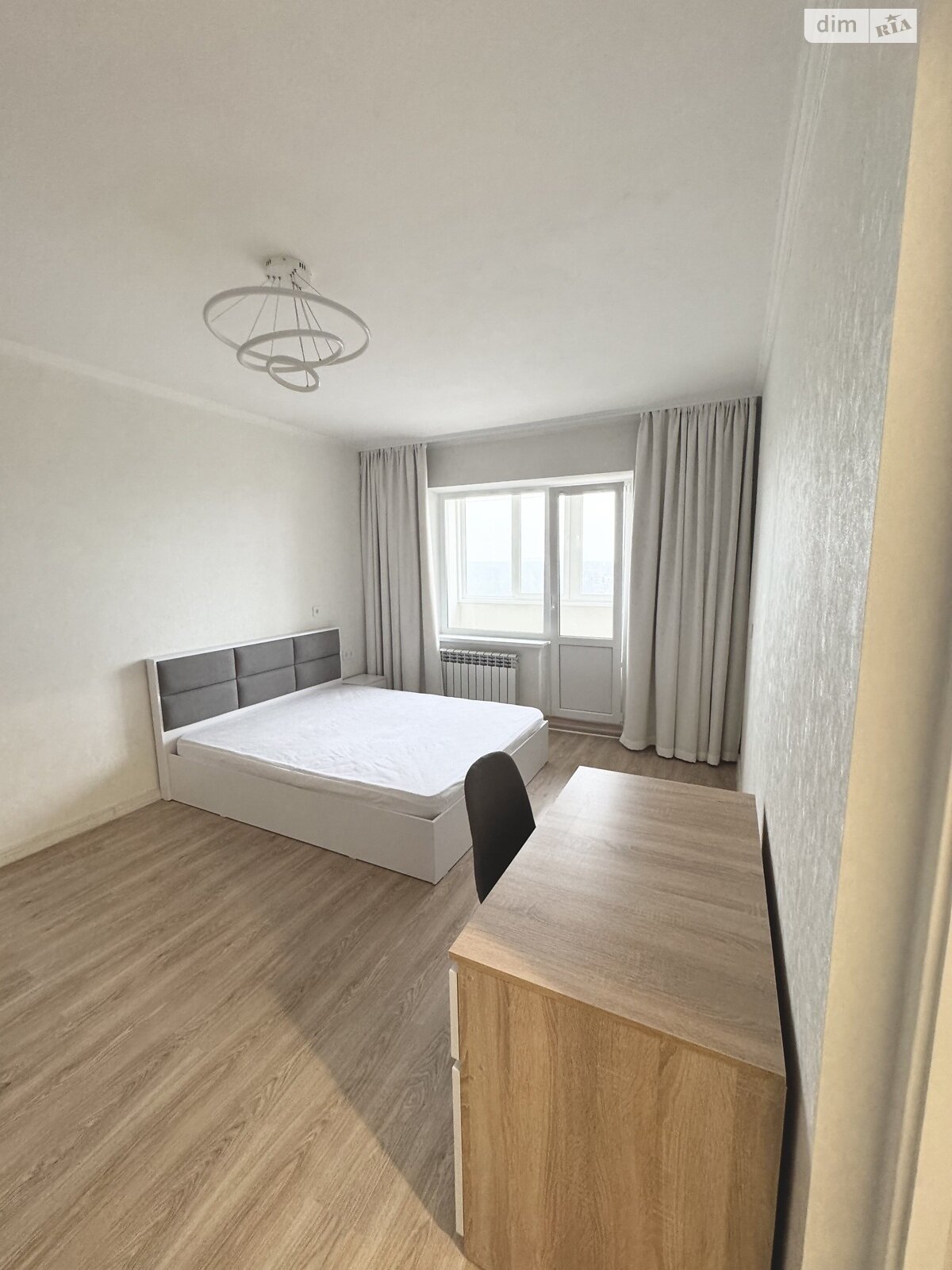 однокімнатна квартира в Києві, на вул. Ореста Васкула 49 в довготривалу оренду помісячно фото 1 однокімнатна квартира в Києві, на вул. Ореста Васкула 49 в довготривалу оренду помісячно фото 1