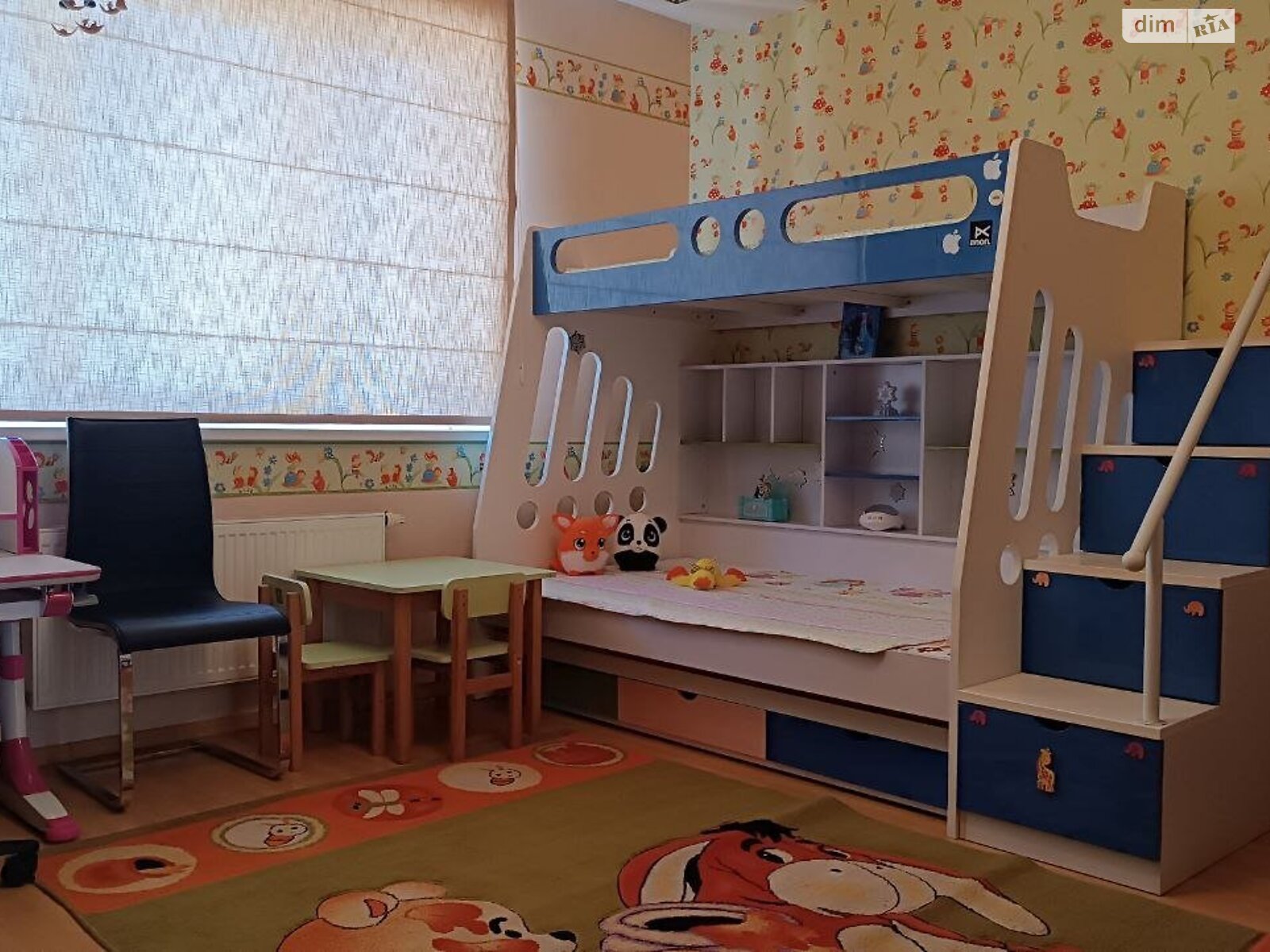 четырехкомнатная квартира в Киеве, район Осокорки, на ул. Александра Мишуги 12 в аренду на долгий срок помесячно фото 1 четырехкомнатная квартира в Киеве, район Осокорки, на ул. Александра Мишуги 12 в аренду на долгий срок помесячно фото 1