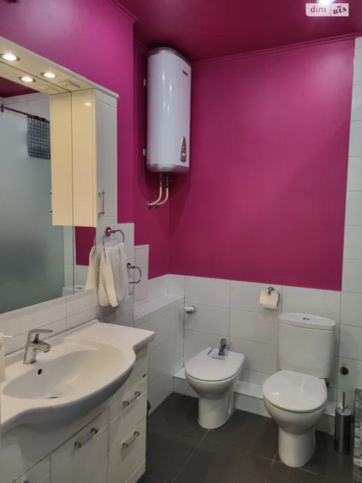 однокомнатная квартира в Киеве, район Осокорки, на ул. Александра Мишуги 12 в аренду на долгий срок помесячно фото 1 однокомнатная квартира в Киеве, район Осокорки, на ул. Александра Мишуги 12 в аренду на долгий срок помесячно фото 1