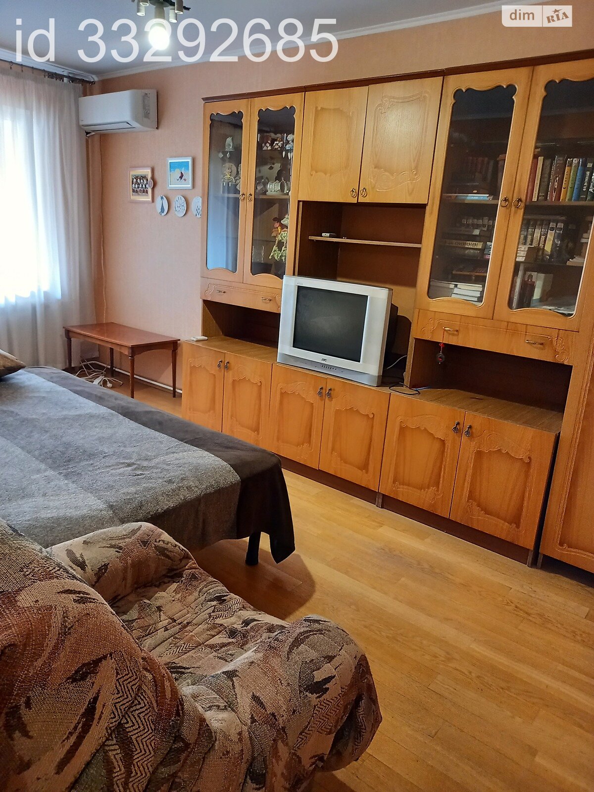 двокімнатна квартира в Києві, район Осокорки, на вул. Бориса Гмирі 9А в довготривалу оренду помісячно фото 1 двокімнатна квартира в Києві, район Осокорки, на вул. Бориса Гмирі 9А в довготривалу оренду помісячно фото 1