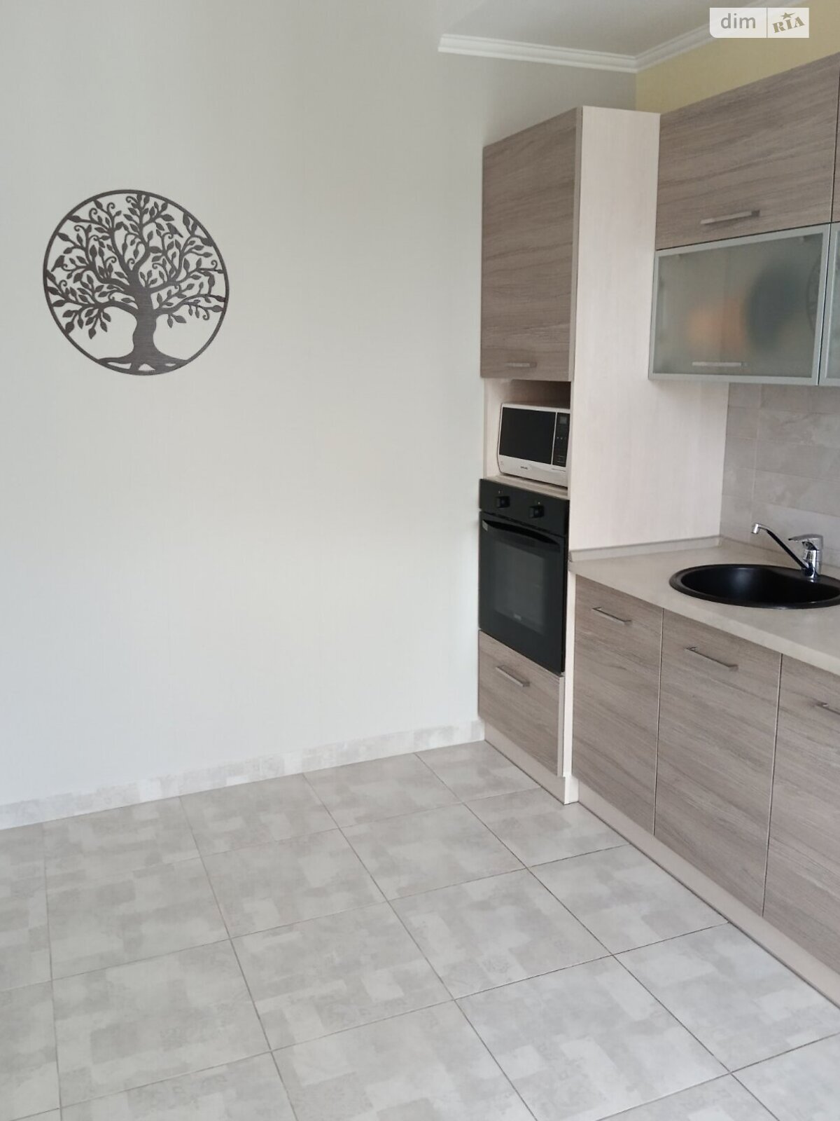 однокімнатна квартира в Києві, район Осокорки, на вул. Бориса Гмирі 14А в довготривалу оренду помісячно фото 1