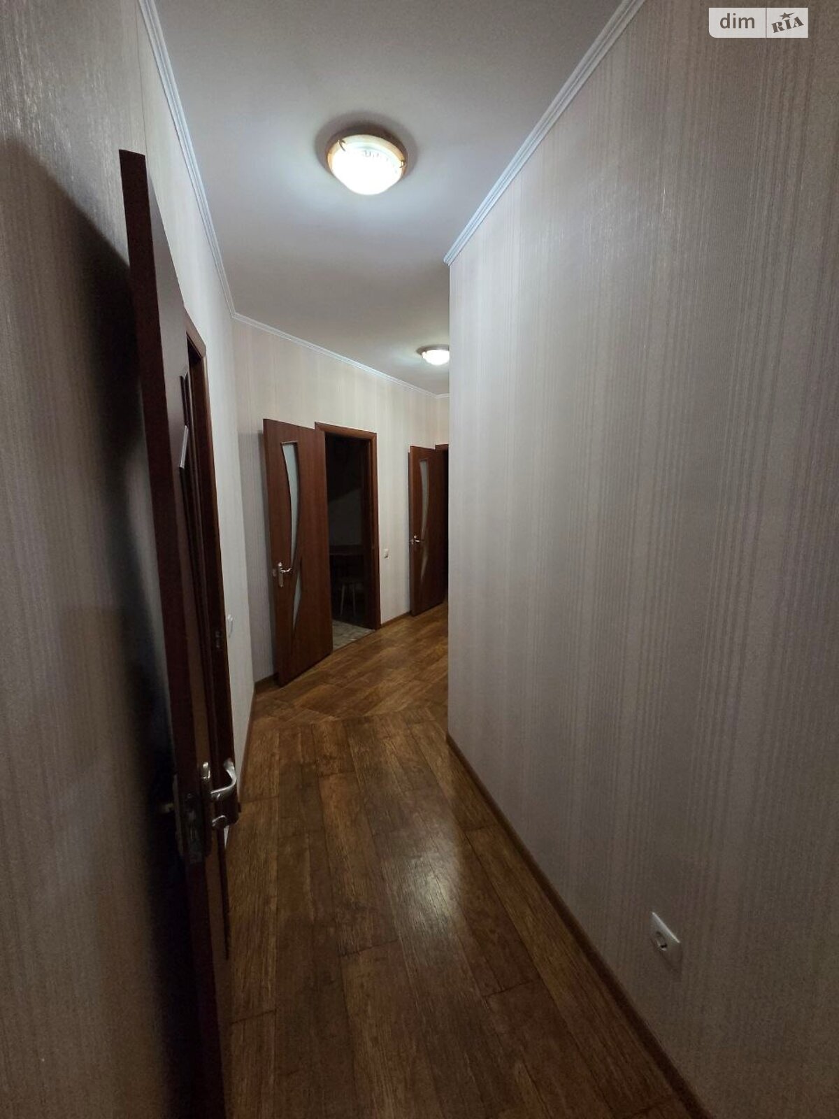 однокімнатна квартира в Києві, район Осокорки, на вул. Бориса Гмирі 8Б, кв. 138 в довготривалу оренду помісячно фото 1