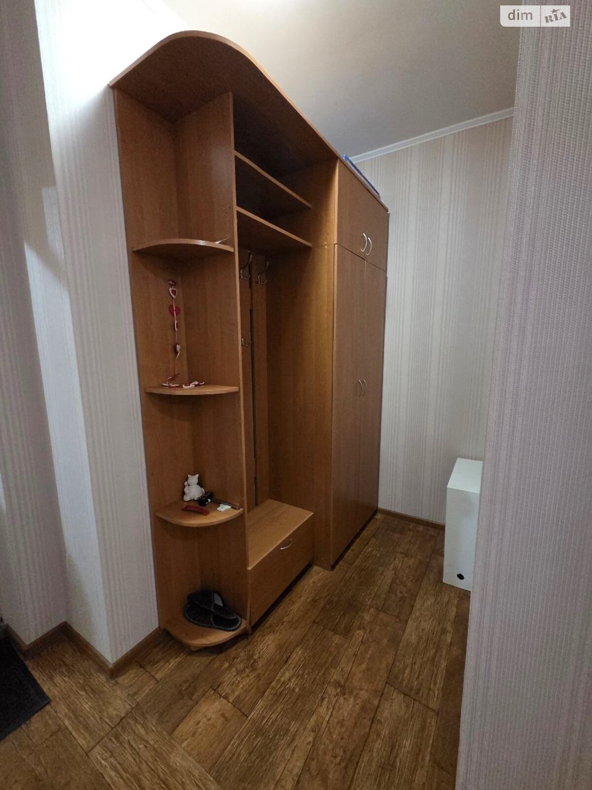 однокімнатна квартира в Києві, район Осокорки, на вул. Бориса Гмирі 8Б, кв. 138 в довготривалу оренду помісячно фото 1