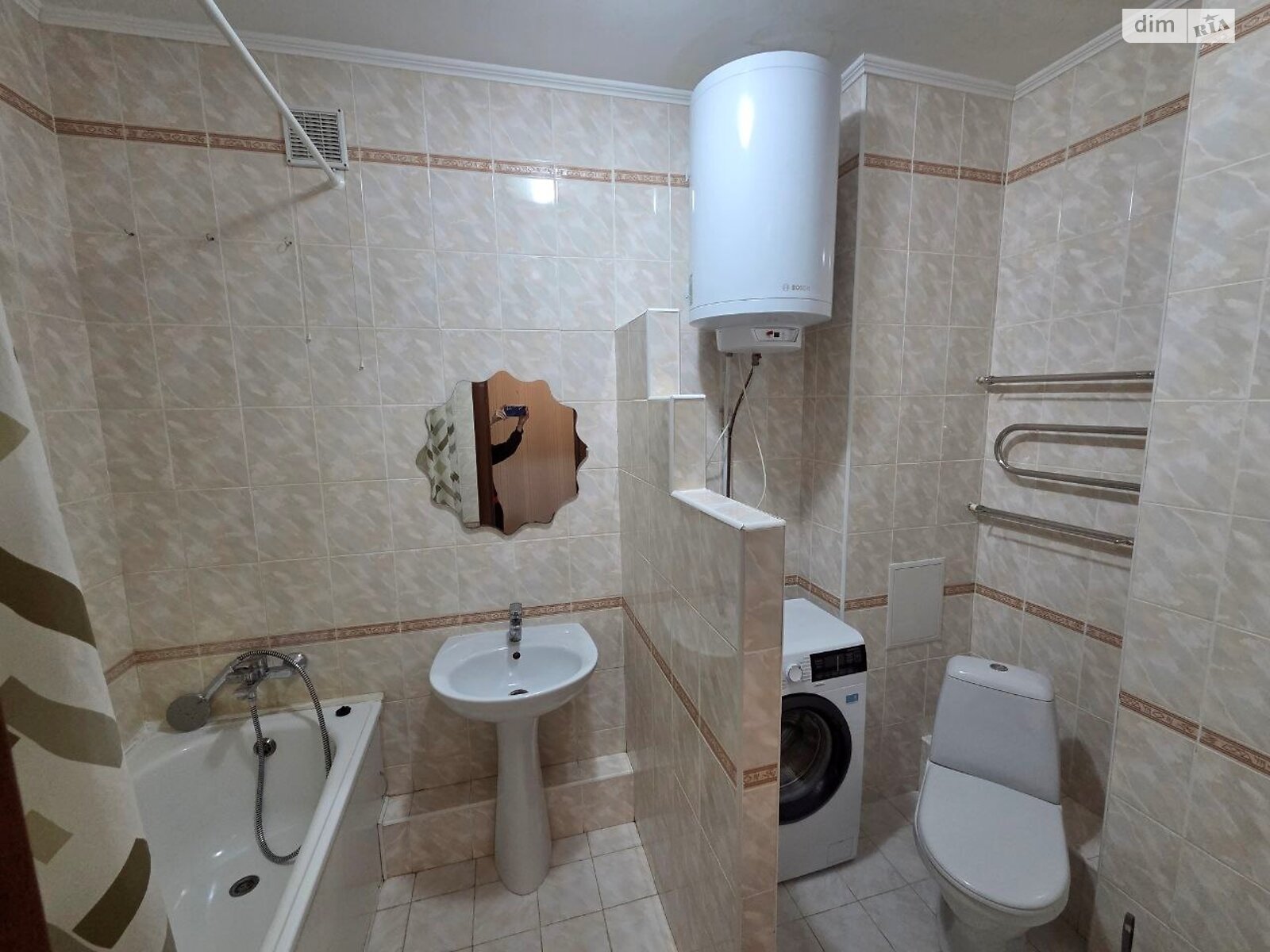 однокімнатна квартира в Києві, район Осокорки, на вул. Бориса Гмирі 8Б, кв. 138 в довготривалу оренду помісячно фото 1