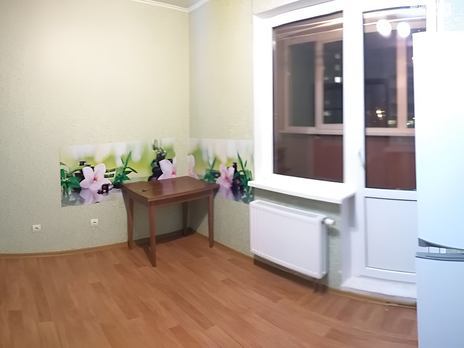двухкомнатная квартира в Киеве, район Осокорки, на ул. Чавдар Елизаветы 34 в аренду на долгий срок помесячно фото 1 двухкомнатная квартира в Киеве, район Осокорки, на ул. Чавдар Елизаветы 34 в аренду на долгий срок помесячно фото 1