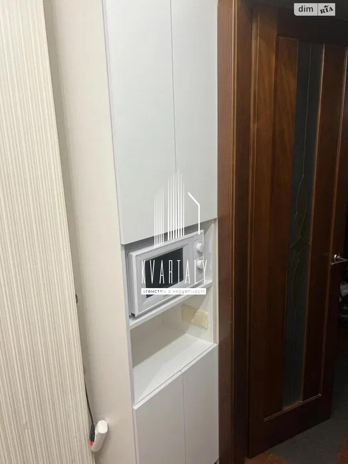двокімнатна квартира в Києві, район Осокорки, на вул. Чавдар Єлизавети 3 в довготривалу оренду помісячно фото 1 двокімнатна квартира в Києві, район Осокорки, на вул. Чавдар Єлизавети 3 в довготривалу оренду помісячно фото 1
