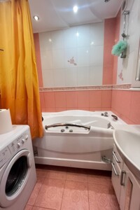 двокімнатна квартира в Києві, район Дарницький, на наб. Дніпровська 26Б в довготривалу оренду помісячно фото 2