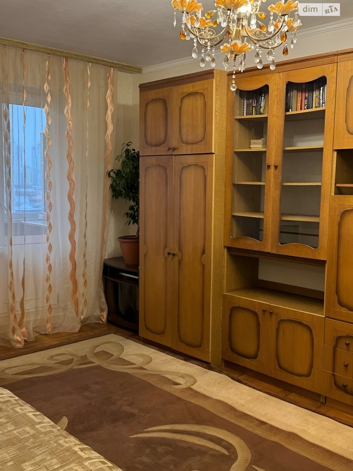 однокімнатна квартира в Києві, район Осокорки, на вул. Лариси Руденко 7 в довготривалу оренду помісячно фото 1 однокімнатна квартира в Києві, район Осокорки, на вул. Лариси Руденко 7 в довготривалу оренду помісячно фото 1