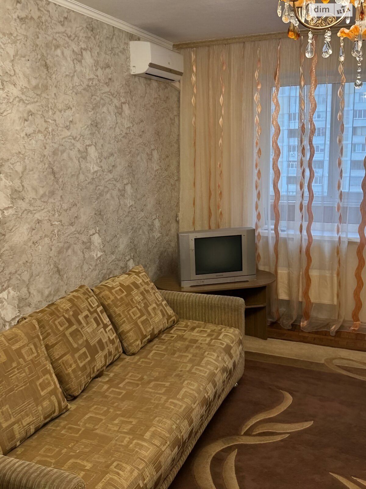 однокімнатна квартира в Києві, район Осокорки, на вул. Лариси Руденко 7 в довготривалу оренду помісячно фото 1 однокімнатна квартира в Києві, район Осокорки, на вул. Лариси Руденко 7 в довготривалу оренду помісячно фото 1