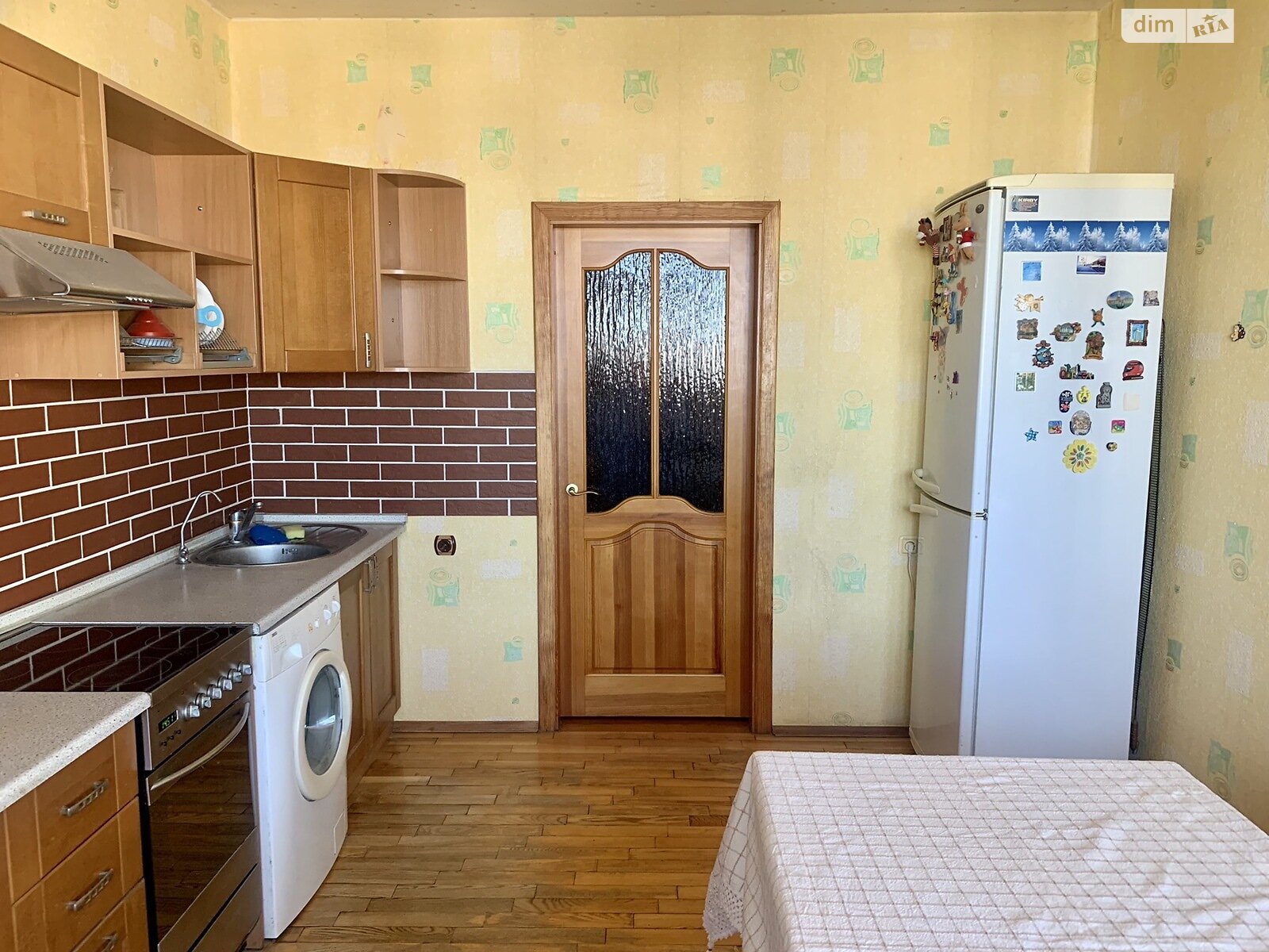 однокомнатная квартира в Киеве, район Осокорки, на просп. Николая Бажана 12 в аренду на долгий срок помесячно фото 1 однокомнатная квартира в Киеве, район Осокорки, на просп. Николая Бажана 12 в аренду на долгий срок помесячно фото 1