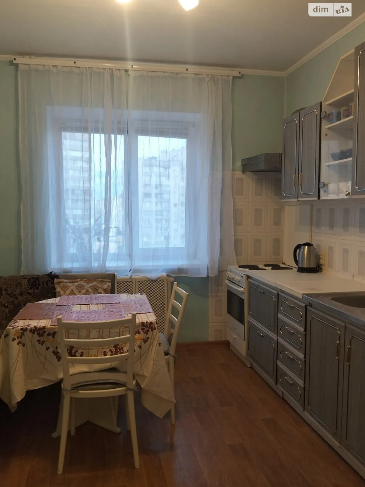 однокомнатная квартира в Киеве, район Осокорки, на просп. Николая Бажана 26 в аренду на долгий срок помесячно фото 1 однокомнатная квартира в Киеве, район Осокорки, на просп. Николая Бажана 26 в аренду на долгий срок помесячно фото 1