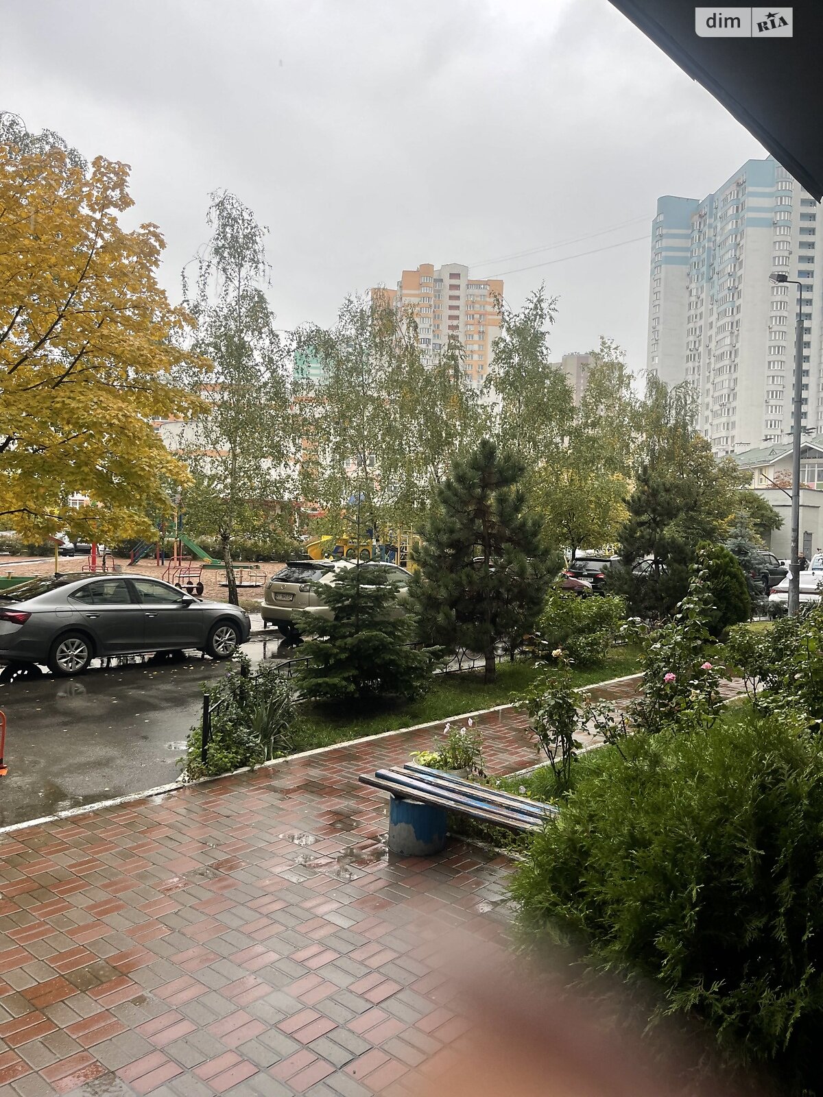 трехкомнатная квартира в Киеве, район Осокорки, на просп. Николая Бажана 14 в аренду на долгий срок помесячно фото 1 трехкомнатная квартира в Киеве, район Осокорки, на просп. Николая Бажана 14 в аренду на долгий срок помесячно фото 1