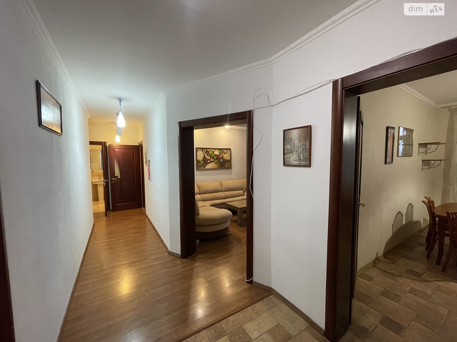 трехкомнатная квартира в Киеве, район Осокорки, на просп. Николая Бажана 14 в аренду на долгий срок помесячно фото 1 трехкомнатная квартира в Киеве, район Осокорки, на просп. Николая Бажана 14 в аренду на долгий срок помесячно фото 1