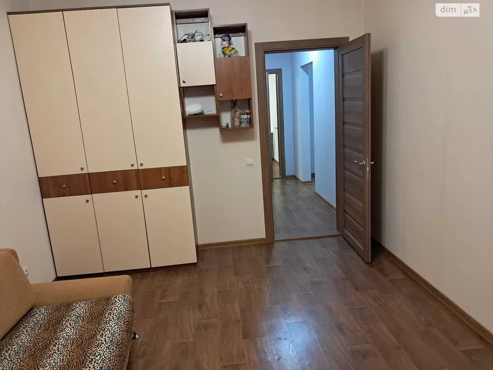 однокімнатна квартира в Києві, район Осокорки, на вул. Ревуцького 54Б в довготривалу оренду помісячно фото 1 однокімнатна квартира в Києві, район Осокорки, на вул. Ревуцького 54Б в довготривалу оренду помісячно фото 1