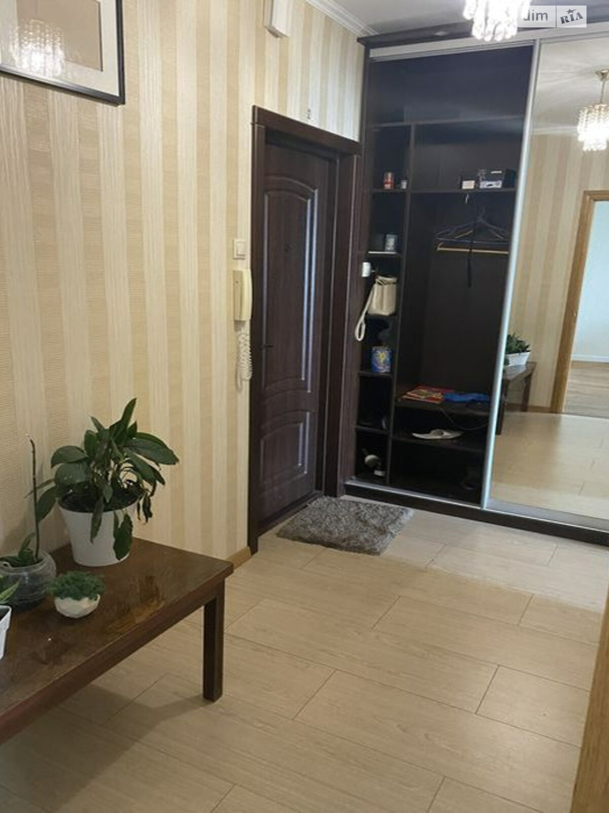 двухкомнатная квартира в Киеве, район Осокорки, на ул. Ревуцкого 44 в аренду на долгий срок помесячно фото 1