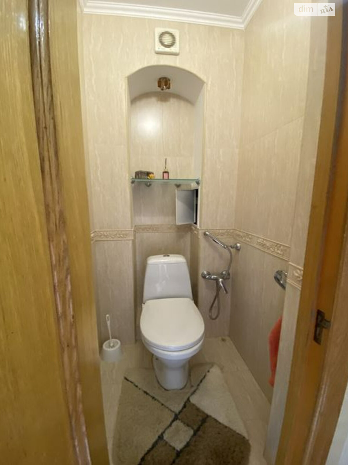 двухкомнатная квартира в Киеве, район Осокорки, на ул. Ревуцкого 44 в аренду на долгий срок помесячно фото 1