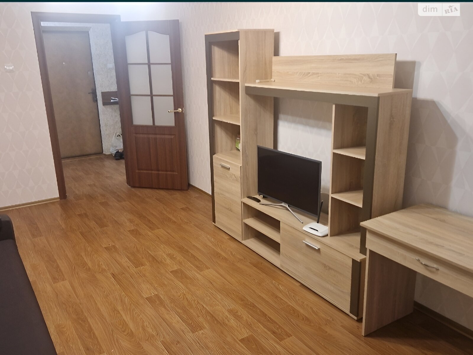 однокомнатная квартира в Киеве, район Осокорки, на ул. Софии Русовой 3А в аренду на долгий срок помесячно фото 1 однокомнатная квартира в Киеве, район Осокорки, на ул. Софии Русовой 3А в аренду на долгий срок помесячно фото 1