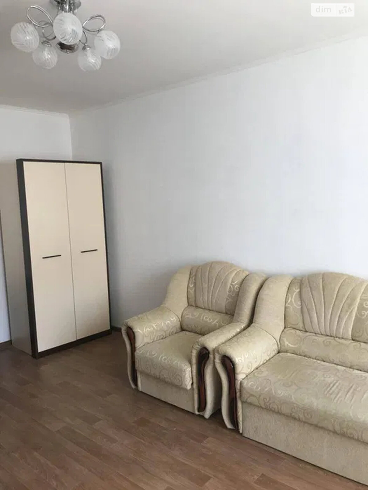 однокімнатна квартира в Києві, район Осокорки, на вул. Софії Русової 7 в довготривалу оренду помісячно фото 1 однокімнатна квартира в Києві, район Осокорки, на вул. Софії Русової 7 в довготривалу оренду помісячно фото 1