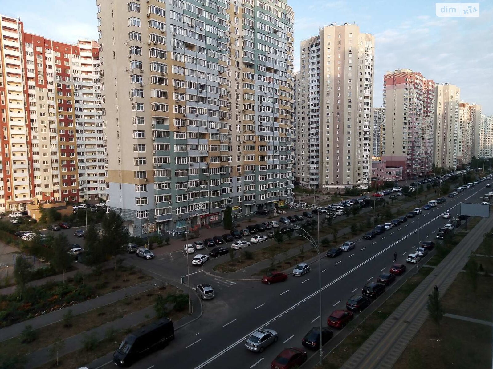 однокімнатна квартира з ремонтом в Києві, район Осокорки, на вул. Софії Русової 7 в довготривалу оренду помісячно фото 1 однокімнатна квартира з ремонтом в Києві, район Осокорки, на вул. Софії Русової 7 в довготривалу оренду помісячно фото 1