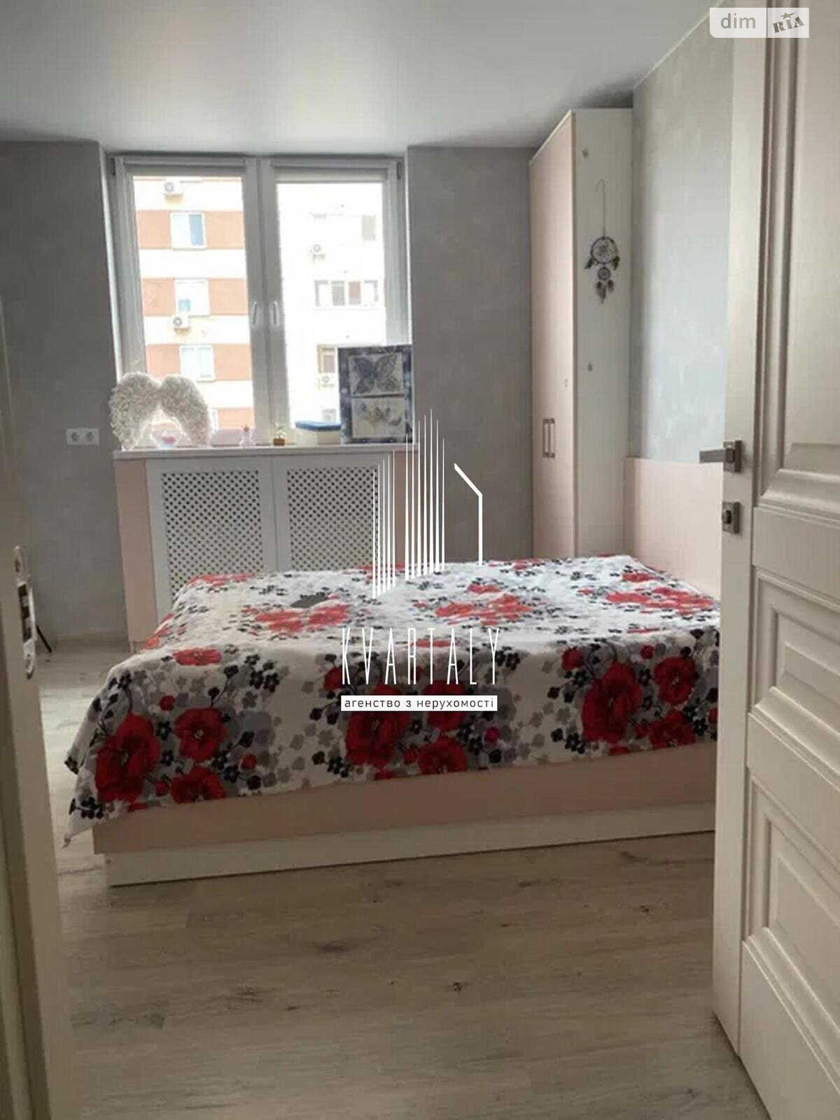 двокімнатна квартира в Києві, район Осокорки, на вул. Соломії Крушельницької 15А в довготривалу оренду помісячно фото 1 двокімнатна квартира в Києві, район Осокорки, на вул. Соломії Крушельницької 15А в довготривалу оренду помісячно фото 1
