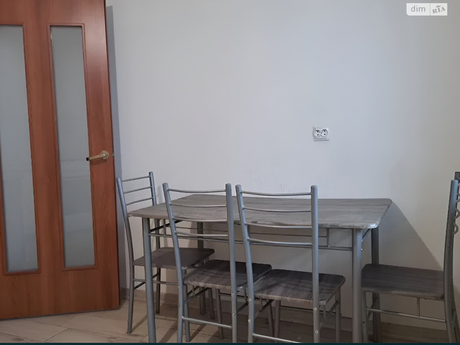 однокімнатна квартира в Києві, район Осокорки, на вул. Ващенка Григорія 1 в довготривалу оренду помісячно фото 1 однокімнатна квартира в Києві, район Осокорки, на вул. Ващенка Григорія 1 в довготривалу оренду помісячно фото 1