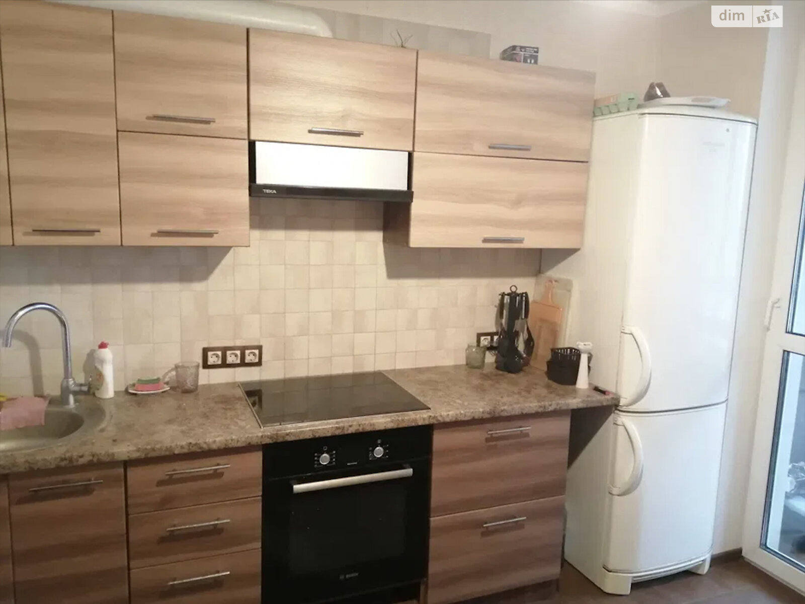 двокімнатна квартира в Києві, район Осокорки, на вул. Зарічна 1Г в довготривалу оренду помісячно фото 1 двокімнатна квартира в Києві, район Осокорки, на вул. Зарічна 1Г в довготривалу оренду помісячно фото 1