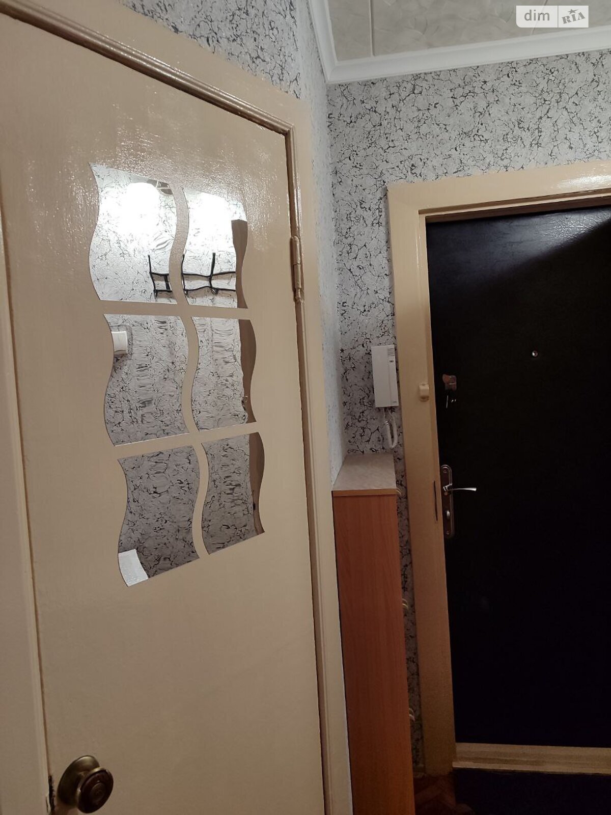 однокімнатна квартира в Києві, район Відрадний, на вул. Академіка Стражеска 11 в довготривалу оренду помісячно фото 1 однокімнатна квартира в Києві, район Відрадний, на вул. Академіка Стражеска 11 в довготривалу оренду помісячно фото 1