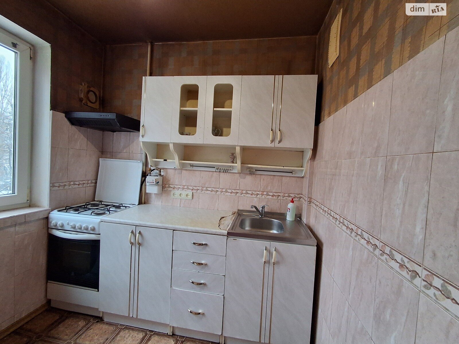 двухкомнатная квартира в Киеве, район Отрадный, на ул. Николая Василенко 4 в аренду на долгий срок помесячно фото 1