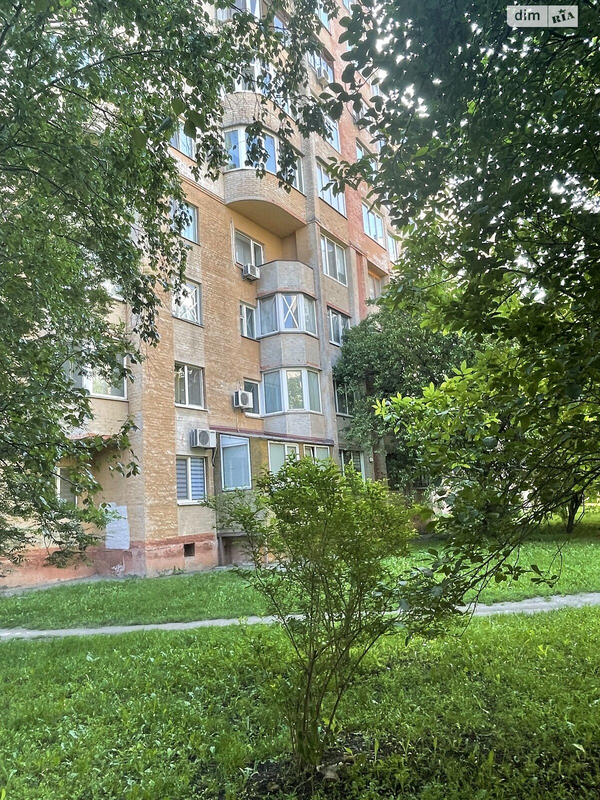 трехкомнатная квартира в Киеве, район Отрадный, на бул. Вацлава Гавела 34Б в аренду на долгий срок помесячно фото 1 трехкомнатная квартира в Киеве, район Отрадный, на бул. Вацлава Гавела 34Б в аренду на долгий срок помесячно фото 1