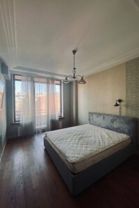 трикімнатна квартира в Києві, район Паньківщина, на вул. Жилянська 59 в довготривалу оренду помісячно фото 2