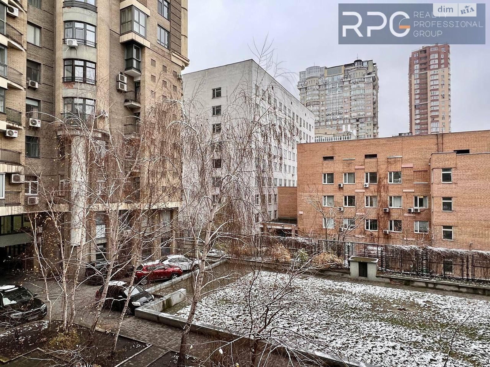 однокімнатна квартира в Києві, район Паньківщина, на вул. Назарівська 15 в довготривалу оренду помісячно фото 1 однокімнатна квартира в Києві, район Паньківщина, на вул. Назарівська 15 в довготривалу оренду помісячно фото 1
