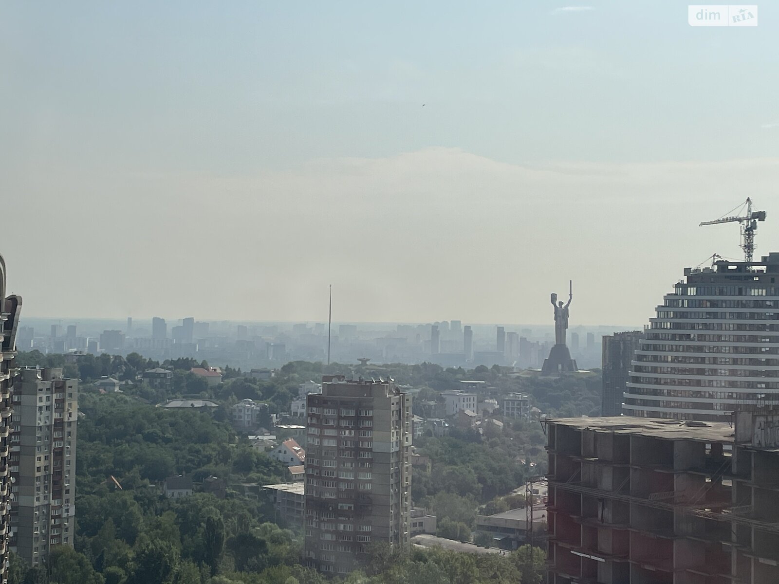 шестикомнатная квартира в Киеве, район Печерск, на ул. Старонаводницкая 13 в аренду на долгий срок помесячно фото 1 шестикомнатная квартира в Киеве, район Печерск, на ул. Старонаводницкая 13 в аренду на долгий срок помесячно фото 1
