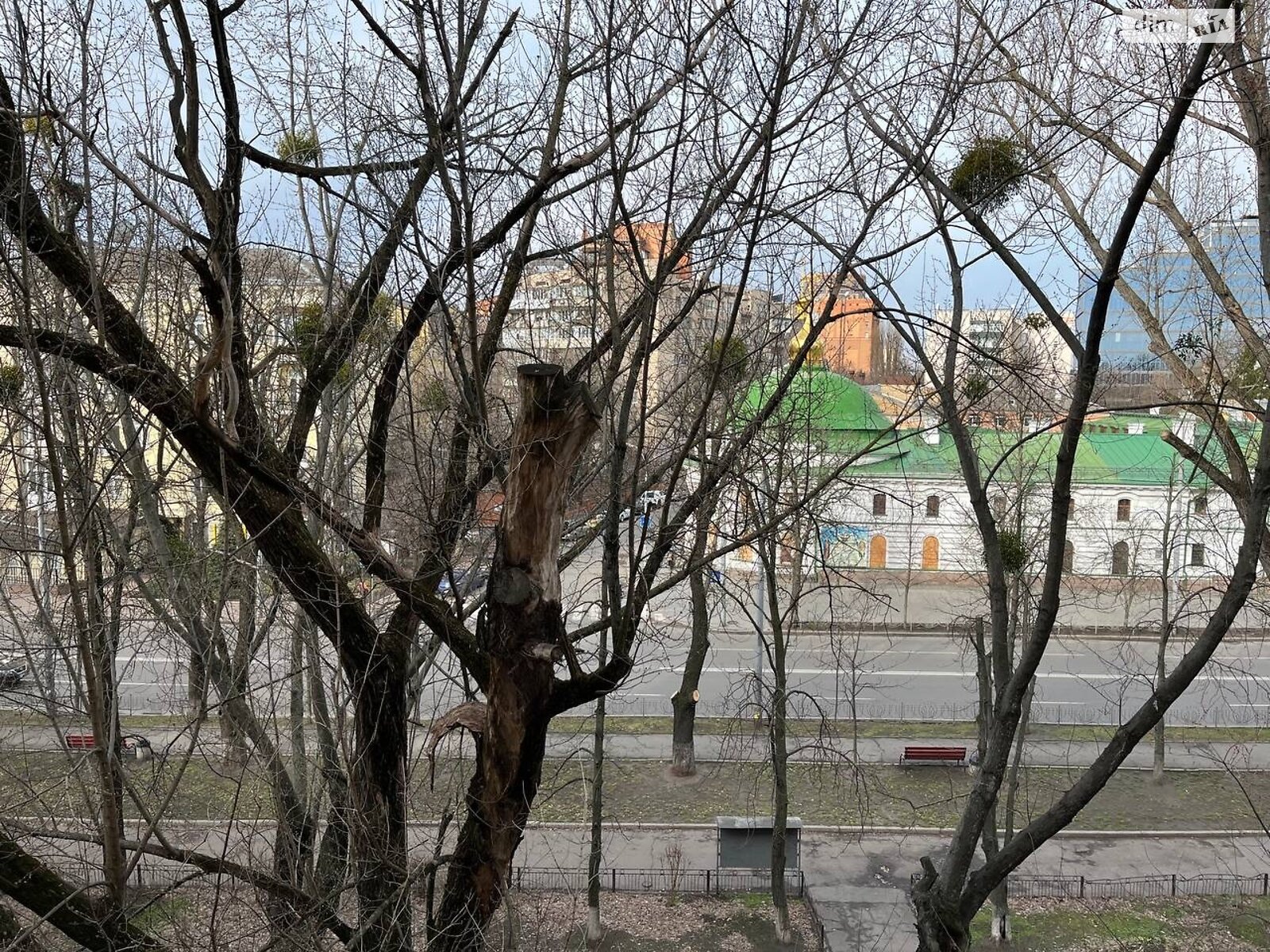 двухкомнатная квартира в Киеве, район Печерск, на ул. Князей Острожских 39 в аренду на долгий срок помесячно фото 1 двухкомнатная квартира в Киеве, район Печерск, на ул. Князей Острожских 39 в аренду на долгий срок помесячно фото 1