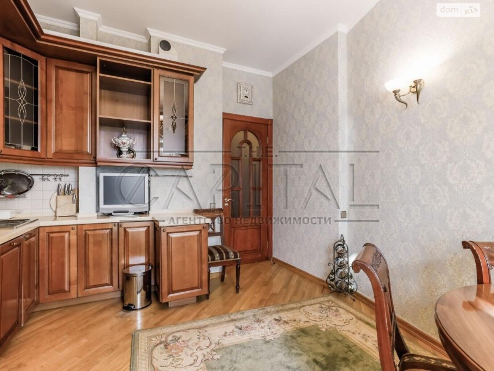трикімнатна квартира в Києві, район Саперне Поле, на бул. Лесі Українки 30 в довготривалу оренду помісячно фото 1 трикімнатна квартира в Києві, район Саперне Поле, на бул. Лесі Українки 30 в довготривалу оренду помісячно фото 1