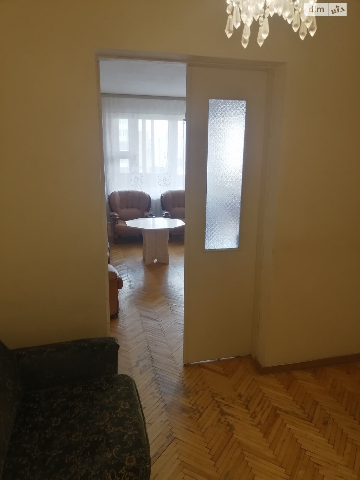 трикімнатна квартира в Києві, район Печерськ, на бул. Лесі Українки 21Б в довготривалу оренду помісячно фото 1 трикімнатна квартира в Києві, район Печерськ, на бул. Лесі Українки 21Б в довготривалу оренду помісячно фото 1