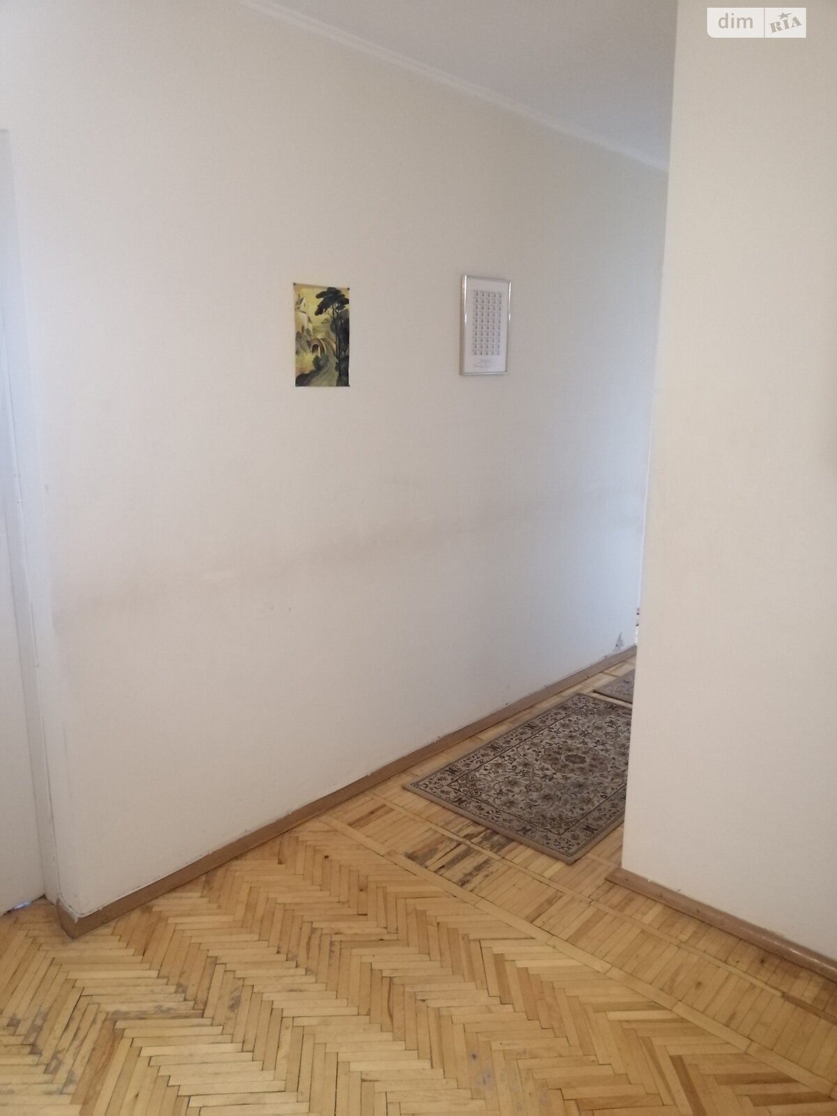 трикімнатна квартира в Києві, район Печерськ, на бул. Лесі Українки 21Б в довготривалу оренду помісячно фото 1 трикімнатна квартира в Києві, район Печерськ, на бул. Лесі Українки 21Б в довготривалу оренду помісячно фото 1